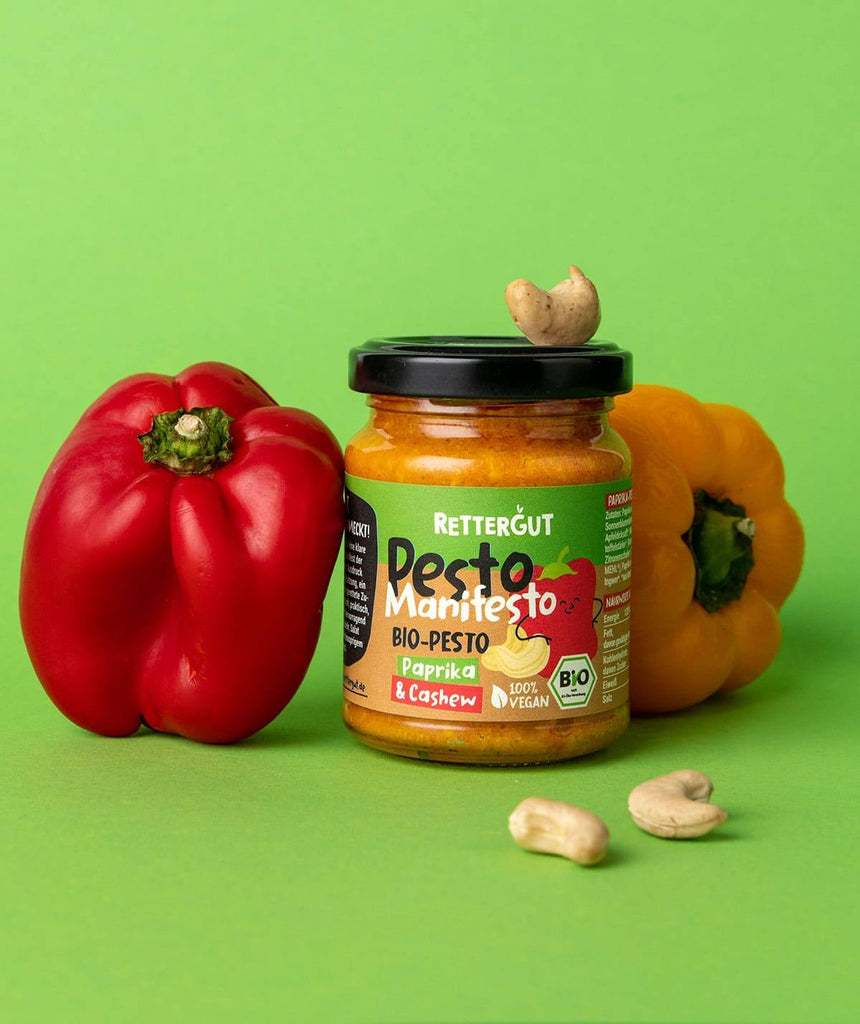 Lade das Bild in den Galerie-Viewer, Pesto Manifesto Paprika & Cashew (3 Stück) Bio-Pesto RETTERGUT